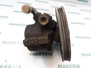 Gebruikte Servopomp Fiat Punto I (176) TD 1.7 60 Prijs € 50,00 Margeregeling aangeboden door Maresia Parts