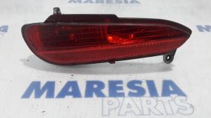 Gebruikte Mistachterlicht Fiat Punto III (199) 1.3 JTD Multijet 85 16V Prijs € 20,00 Margeregeling aangeboden door Maresia Parts