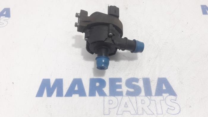 Gebruikte Waterpomp Opel Vivaro 1.6 CDTI BiTurbo 120 Prijs € 127,05 Inclusief btw aangeboden door Maresia Parts