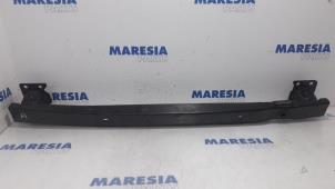 Gebruikte Bumperbalk achter Citroen C5 III Tourer (RW) 1.6 16V THP 155 Prijs € 40,00 Margeregeling aangeboden door Maresia Parts