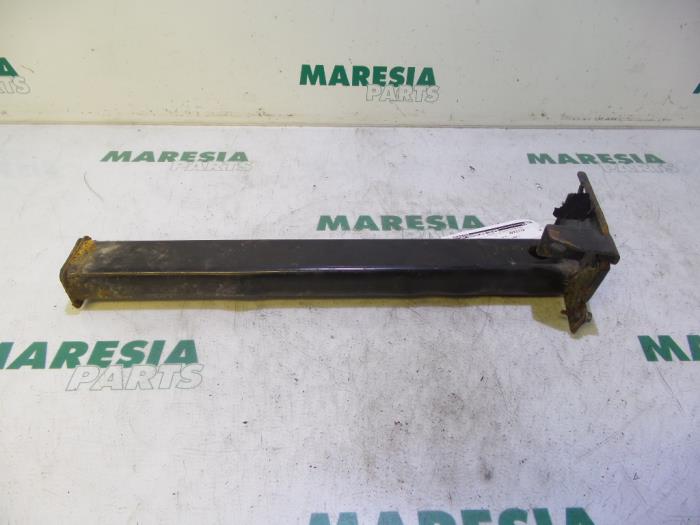 Subframe van een Citroën C4 Berline (LC) 1.6 16V 2006