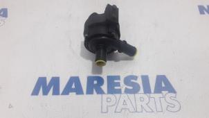 Gebruikte Waterpomp Opel Movano 2.3 CDTi 16V FWD Prijs € 50,00 Margeregeling aangeboden door Maresia Parts