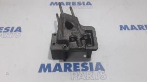 Gebruikte Motorrubber Fiat Punto II (188) 1.4 16V Prijs € 25,00 Margeregeling aangeboden door Maresia Parts