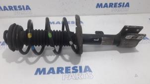 Gebruikte Mac Phersonpoot links-voor Peugeot Partner (GC/GF/GG/GJ/GK) 1.6 HDI 75 Phase 2 Prijs € 60,00 Margeregeling aangeboden door Maresia Parts