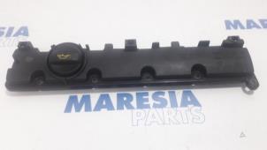 Gebruikte Kleppendeksel Peugeot 307 CC (3B) 2.0 16V Prijs € 25,00 Margeregeling aangeboden door Maresia Parts