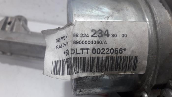 PEUGEOT 2008 1 generation (2013-2020) Power Steering Pump  