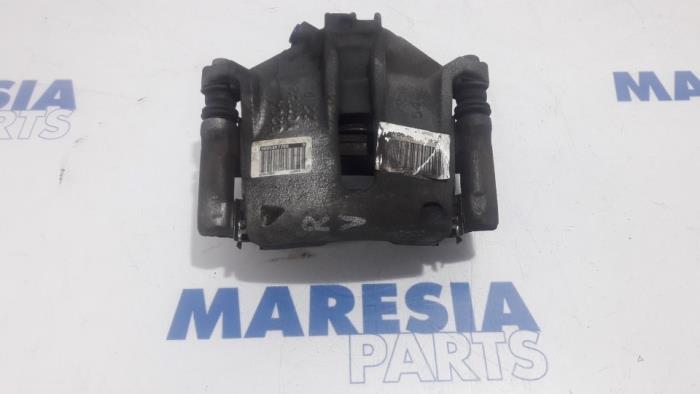 PEUGEOT 2008 1 generation (2013-2020) Other Body Parts Y01132 19426437
