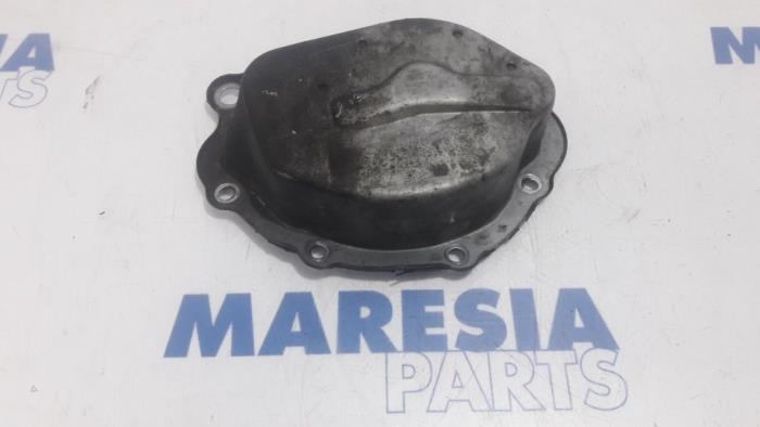 Gebruikte Versnellingsbakdeksel Citroen Berlingo 1.6 BlueHDI 75 Prijs € 30,25 Inclusief btw aangeboden door Maresia Parts
