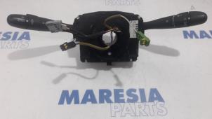 Gebruikte Combischakelaar Stuurkolom Peugeot 207/207+ (WA/WC/WM) 1.4 16V Prijs € 105,00 Margeregeling aangeboden door Maresia Parts