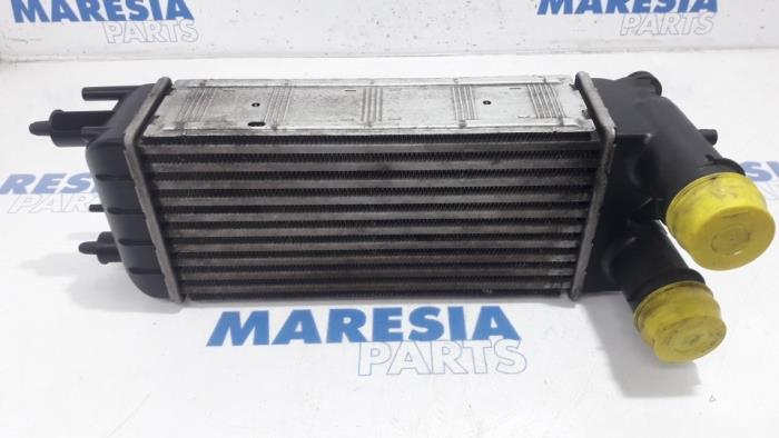 Gebruikte Intercooler Peugeot 508 (8D) 1.6 HDiF 16V Prijs € 25,00 Margeregeling aangeboden door Maresia Parts