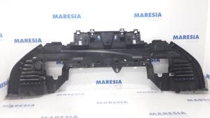 Gebruikte Motor Beschermplaat Peugeot 508 (8D) 1.6 HDiF 16V Prijs € 35,00 Margeregeling aangeboden door Maresia Parts