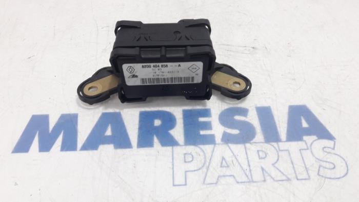 Gebruikte Computer esp Renault Espace (JK) 2.0 16V Turbo Prijs € 105,00 Margeregeling aangeboden door Maresia Parts