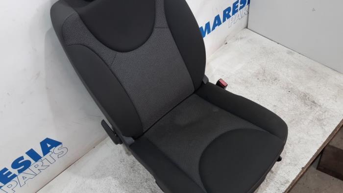 Peugeot Expert - Stoel rechts