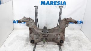 Gebruikte Subframe Renault Scénic III (JZ) 1.2 16V TCe 115 Energy Prijs € 105,00 Margeregeling aangeboden door Maresia Parts