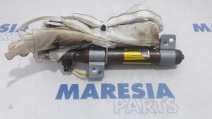 Gebruikte Hemel airbag rechts Lancia Delta (844) 1.6 D Multijet 16V 120 Prijs € 60,00 Margeregeling aangeboden door Maresia Parts