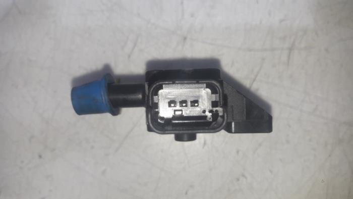 Roetfilter sensor van een Citroën DS3 (SA) 1.6 e-HDi 2011