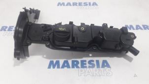 Gebruikte Kleppendeksel Citroen DS3 (SA) 1.6 e-HDi Prijs € 35,00 Margeregeling aangeboden door Maresia Parts