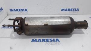 Gebruikte Roetfilter Citroen C-Crosser 2.2 HDiF 16V Prijs € 315,00 Margeregeling aangeboden door Maresia Parts
