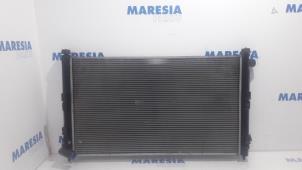 Gebruikte Radiateur Citroen C-Crosser 2.2 HDiF 16V Prijs € 85,00 Margeregeling aangeboden door Maresia Parts