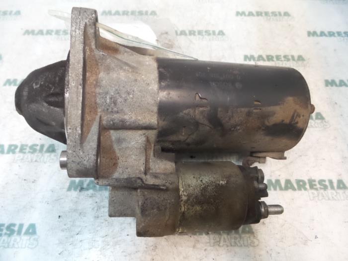 Gebruikte Startmotor Fiat Stilo (192A/B) 1.9 JTD 80 Prijs € 50,00 Margeregeling aangeboden door Maresia Parts