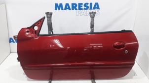 Gebruikte Portier 2Deurs links Peugeot 206 CC (2D) 1.6 16V Prijs € 135,00 Margeregeling aangeboden door Maresia Parts