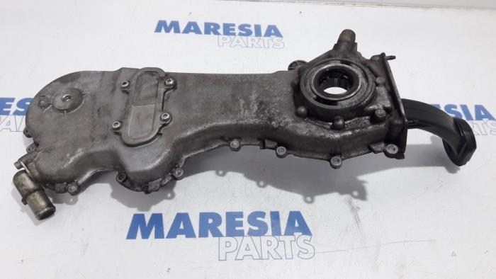 Gebruikte Oliepomp Fiat Punto III (199) 1.3 JTD Multijet 80 16V Prijs € 90,00 Margeregeling aangeboden door Maresia Parts