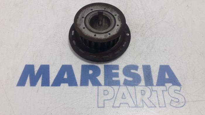 Gebruikte Krukas Tandwiel Citroen C4 Berline (LC) 1.6 HDi 16V Prijs € 25,00 Margeregeling aangeboden door Maresia Parts