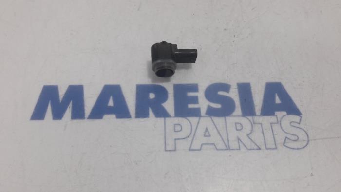 Gebruikte Sensor PDC Alfa Romeo MiTo (955) 0.9 TwinAir Prijs € 19,50 Margeregeling aangeboden door Maresia Parts