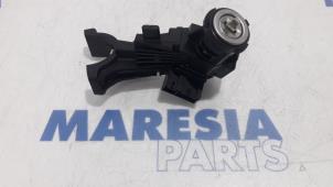 Gebruikte Kontaktslot + Sleutel Alfa Romeo MiTo (955) 0.9 TwinAir Prijs € 25,00 Margeregeling aangeboden door Maresia Parts