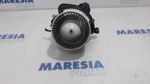 Gebruikte Chaufage Ventilatiemotor Alfa Romeo MiTo (955) 0.9 TwinAir Prijs € 50,00 Margeregeling aangeboden door Maresia Parts