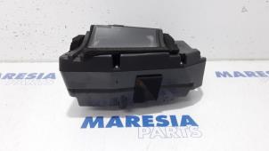 Gebruikte Instrumentenpaneel Citroen C6 (TD) 2.2 HdiF 16V Prijs € 262,50 Margeregeling aangeboden door Maresia Parts