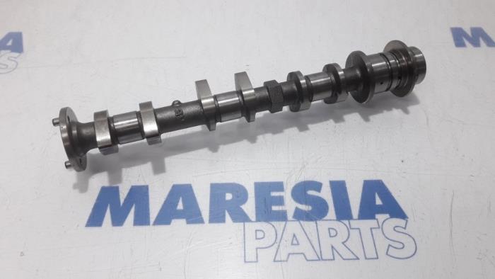 Gebruikte Nokkenas Citroen C1 1.0 12V Prijs € 75,00 Margeregeling aangeboden door Maresia Parts