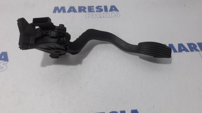 Gebruikte Gaspedaalpositie Sensor Alfa Romeo Giulietta (940) 1.6 JTDm 16V Prijs € 50,00 Margeregeling aangeboden door Maresia Parts