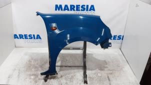 Gebruikte Voorscherm rechts Renault Kangoo Express (FC) 1.5 dCi 80 Prijs € 60,00 Margeregeling aangeboden door Maresia Parts