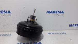 Gebruikte Rembekrachtiger Renault Master IV (EV/HV/UV/VA/VB/VD/VF/VG/VJ) 2.3 dCi 135 16V FWD Prijs € 127,05 Inclusief btw aangeboden door Maresia Parts