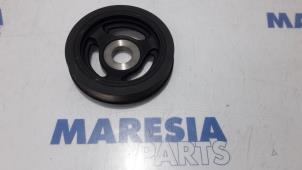 Gebruikte Krukas Poelie Peugeot Partner (GC/GF/GG/GJ/GK) 1.6 HDI 75 Phase 1 Prijs € 25,00 Margeregeling aangeboden door Maresia Parts