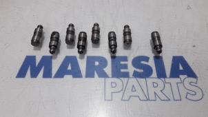 Gebruikte Klepstoter Citroen Jumpy (G9) 1.6 HDI Prijs € 18,15 Inclusief btw aangeboden door Maresia Parts