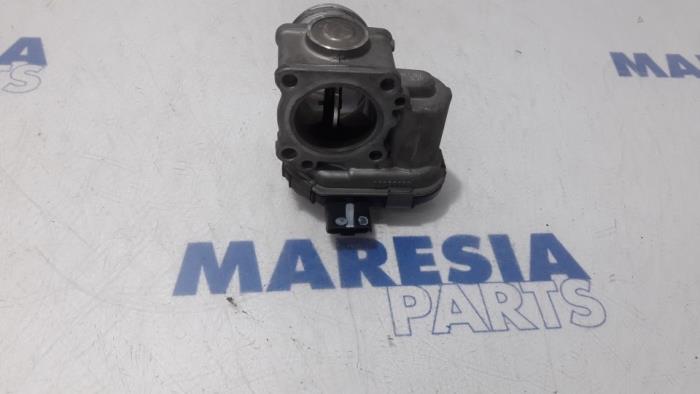 Gebruikte Gasklephuis Citroen Berlingo 1.6 Hdi 90 Phase 2 Prijs € 20,00 Margeregeling aangeboden door Maresia Parts