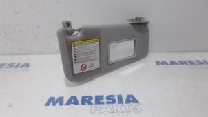 Gebruikte Zonneklep Fiat Punto Evo (199) 1.3 JTD Multijet 85 16V Prijs € 20,00 Margeregeling aangeboden door Maresia Parts