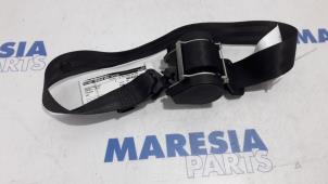 Gebruikte Veiligheidsgordel midden-achter Peugeot 508 SW (8E/8U) 1.6 e-HDi 16V Prijs € 35,00 Margeregeling aangeboden door Maresia Parts