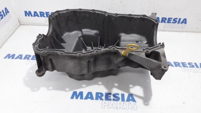 Gebruikte Carterpan Renault Megane (BA) 1.4 16V Prijs € 30,00 Margeregeling aangeboden door Maresia Parts