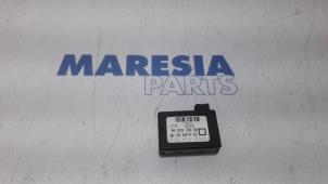 Gebruikte Sensor regen Citroen DS3 (SA) 1.6 16V VTS THP 155 Prijs € 25,00 Margeregeling aangeboden door Maresia Parts