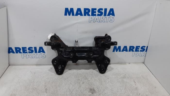 Gebruikte Subframe Citroen DS3 (SA) 1.6 16V VTS THP 155 Prijs € 70,00 Margeregeling aangeboden door Maresia Parts