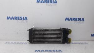 Gebruikte Intercooler Citroen DS3 (SA) 1.6 16V VTS THP 155 Prijs € 50,00 Margeregeling aangeboden door Maresia Parts