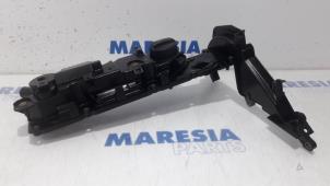 Gebruikte Kleppendeksel Citroen Jumpy (G9) 1.6 HDI Prijs € 42,35 Inclusief btw aangeboden door Maresia Parts