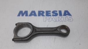 Gebruikte Drijfstang Citroen Berlingo 1.6 Hdi 75 Prijs € 30,25 Inclusief btw aangeboden door Maresia Parts