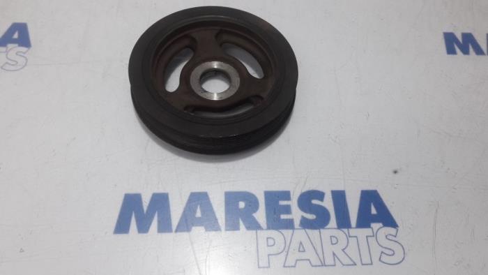 Krukas Poelie van een Citroën Berlingo 1.6 Hdi 75 2011