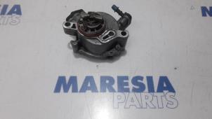 Gebruikte Vacuumpomp (Diesel) Peugeot 208 I (CA/CC/CK/CL) 1.6 Blue HDi 100 Prijs € 35,00 Margeregeling aangeboden door Maresia Parts