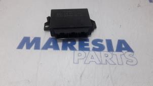 Gebruikte Module PDC Renault Master IV (MA/MB/MC/MD/MH/MF/MG/MH) 2.3 dCi 16V Prijs € 78,65 Inclusief btw aangeboden door Maresia Parts