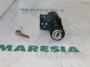 Gebruikte Kontaktslot + Sleutel Alfa Romeo 156 (932) 2.0 JTS 16V Prijs € 35,00 Margeregeling aangeboden door Maresia Parts